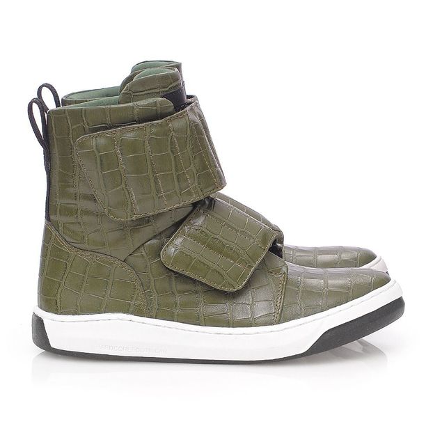 bd77a592-6b26-4d43-8373-f37836d4038c bd77a592-6b26-4d43-8373-f37836d4038c